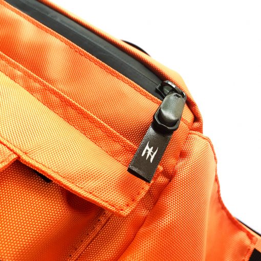 cross body bag V3 orange detail 1